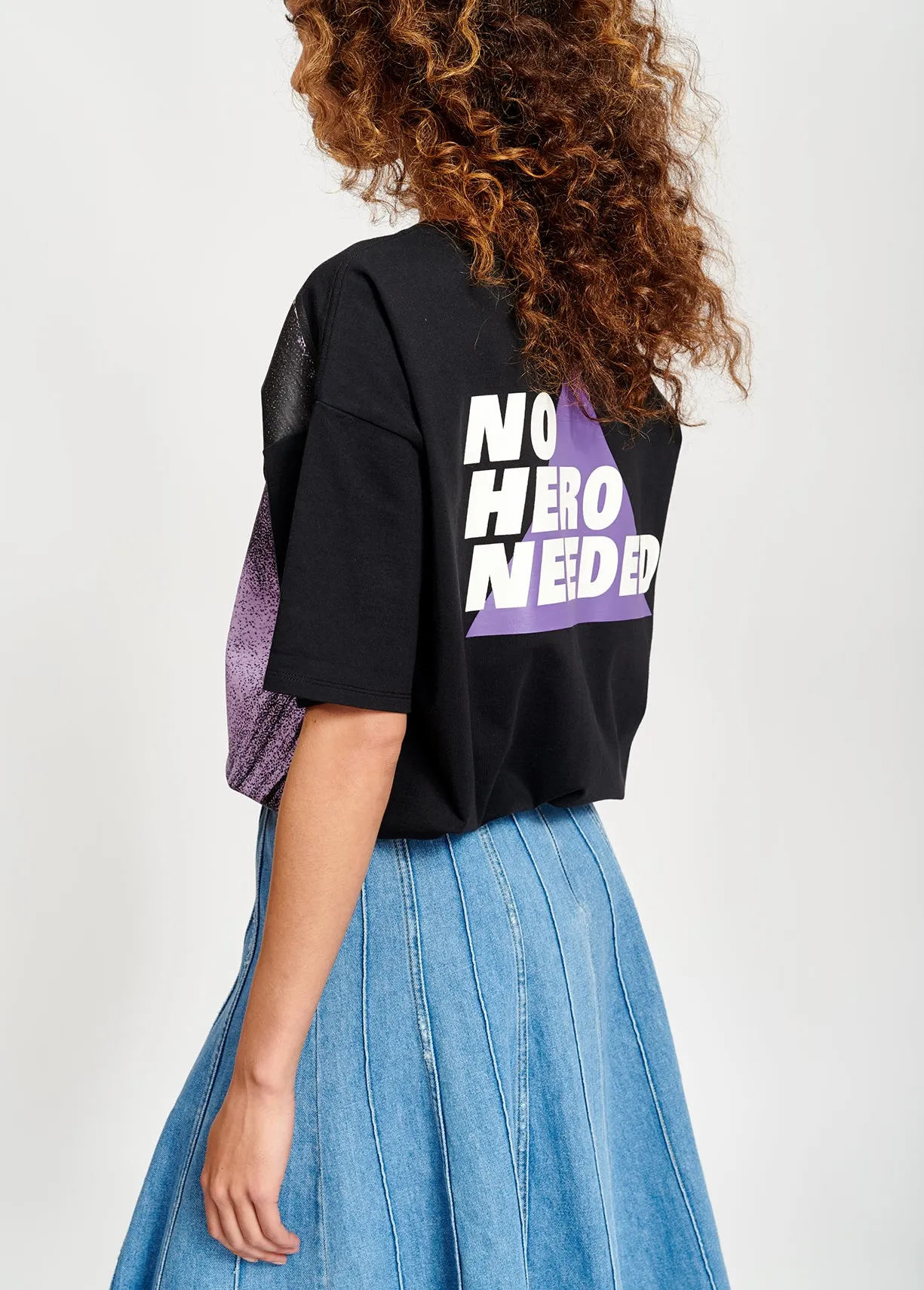 Black cotton 'No hero needed' T-shirt
