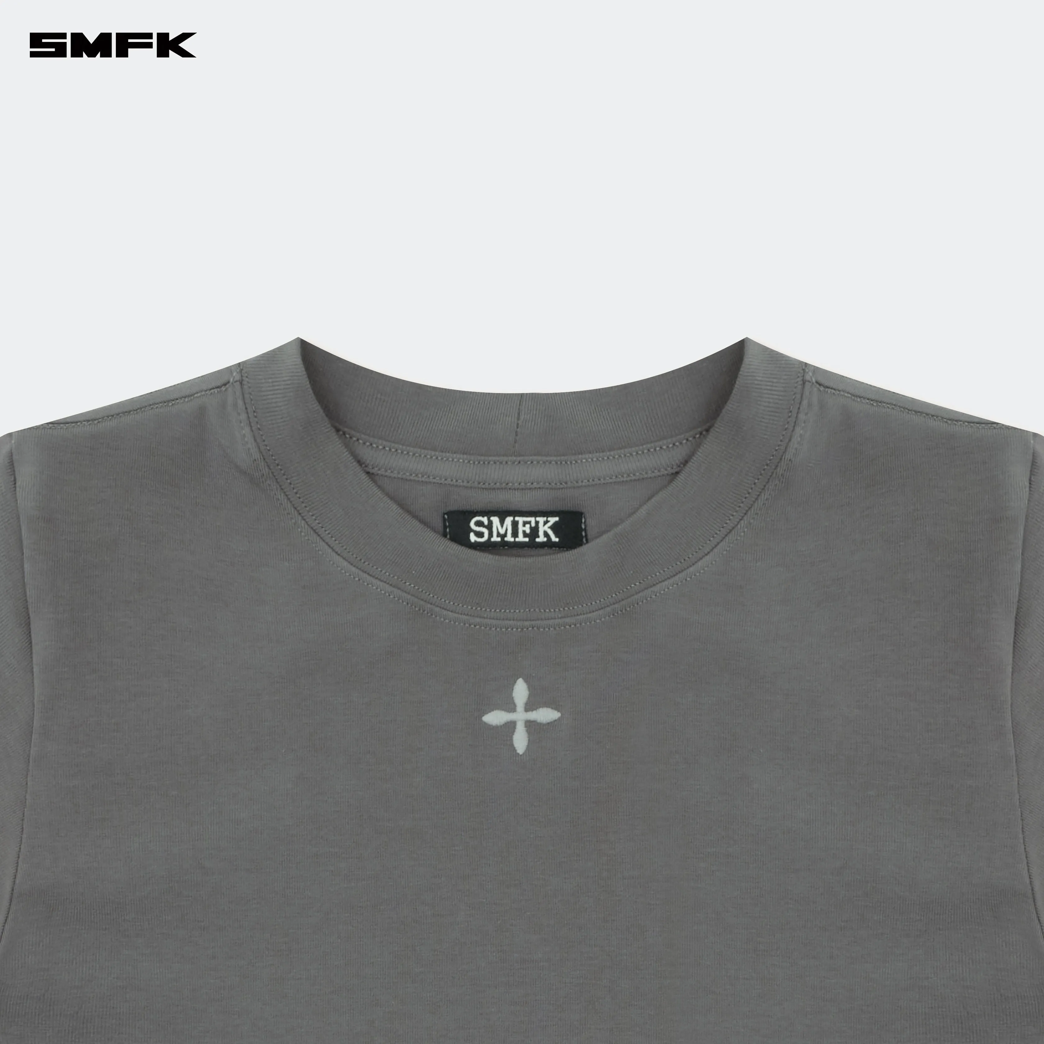 Compass Hug Slim Fit Tee Dark Gray