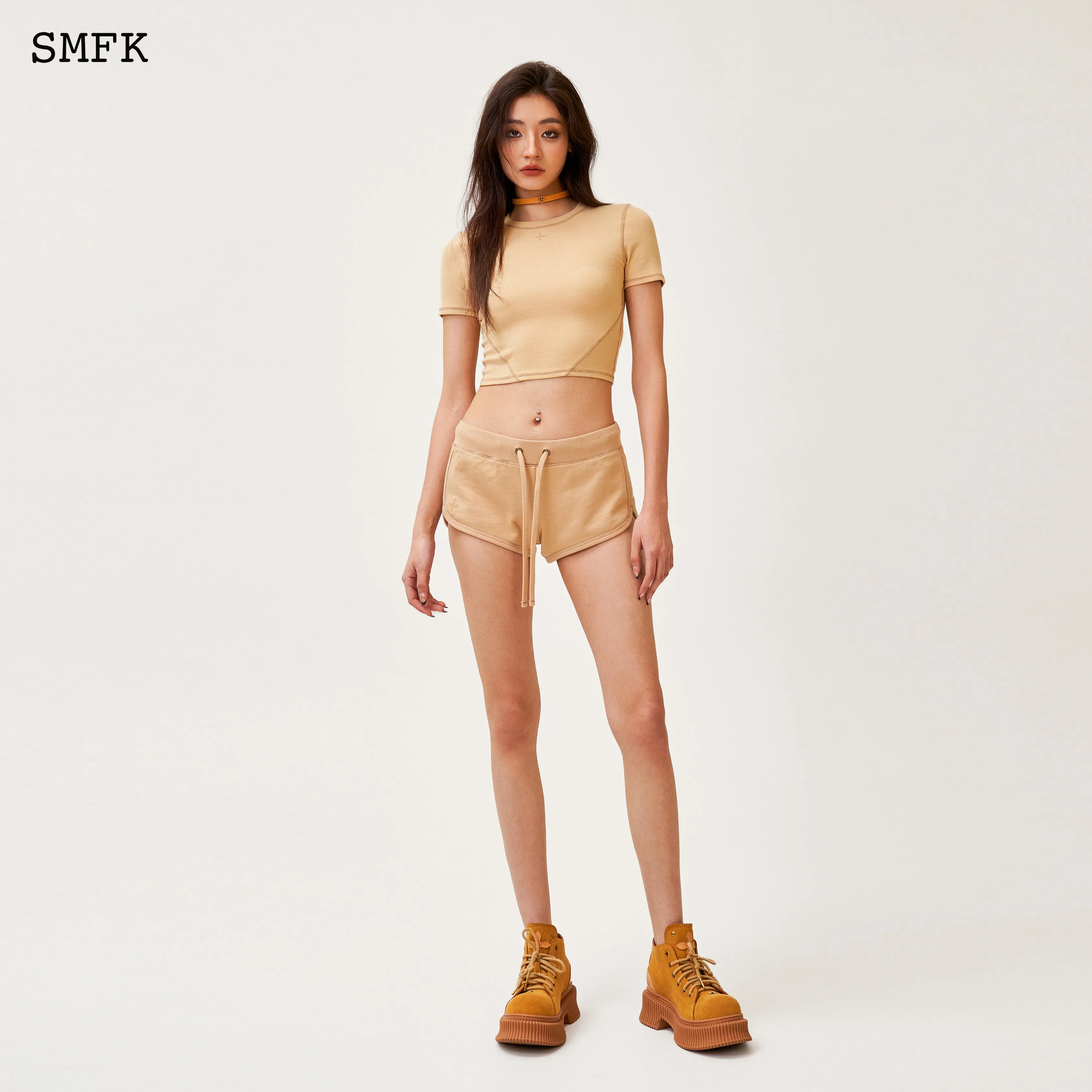 Compass Rush Slim-Fit Tee In Sand