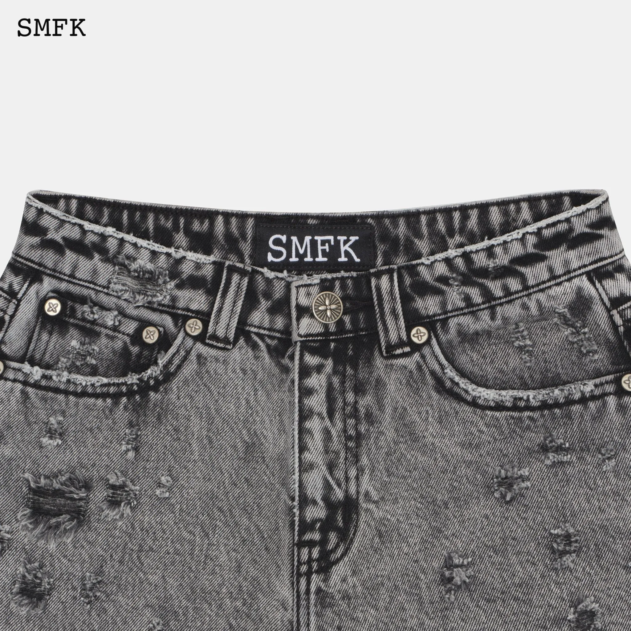 Wild World Short Grey Jeans